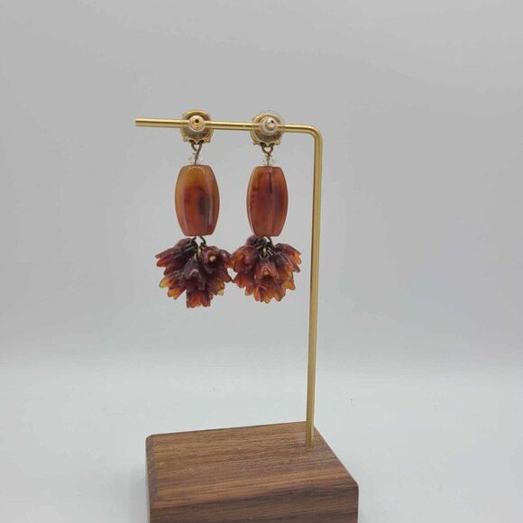J Crew Vintage Amber Brown Floral Cluster Drop Stud Earrings - Picture 3 of 8